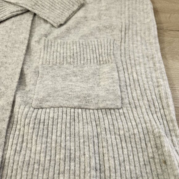 Love Ellie Light Grey Long Sleeve Cardigan With Pockets Women's Size M - Picture 11 of 16